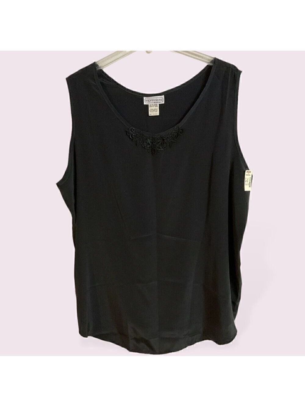 Impressions Woman’s Floral Embroidered Vintage Plus Size Tank Top